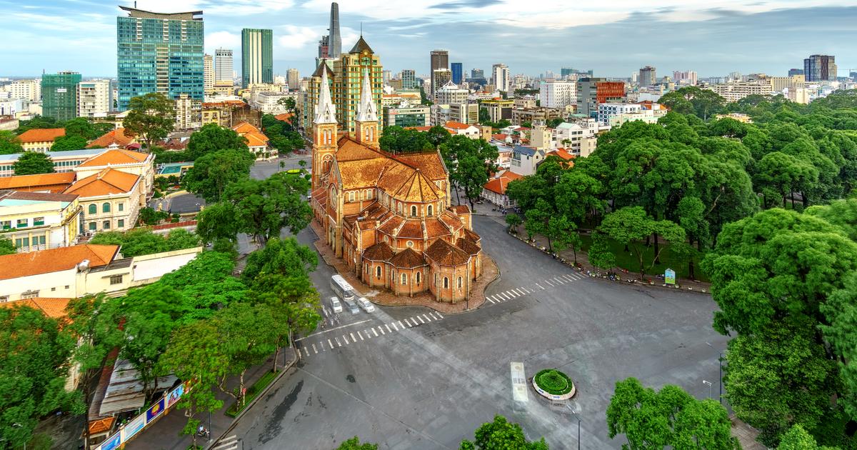 Differences Between Hanoi Vs Ho Chi Minh City Which To Visit