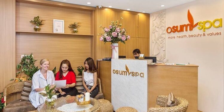 Osum spa has a massage method that combines rock salt and natural essential oils