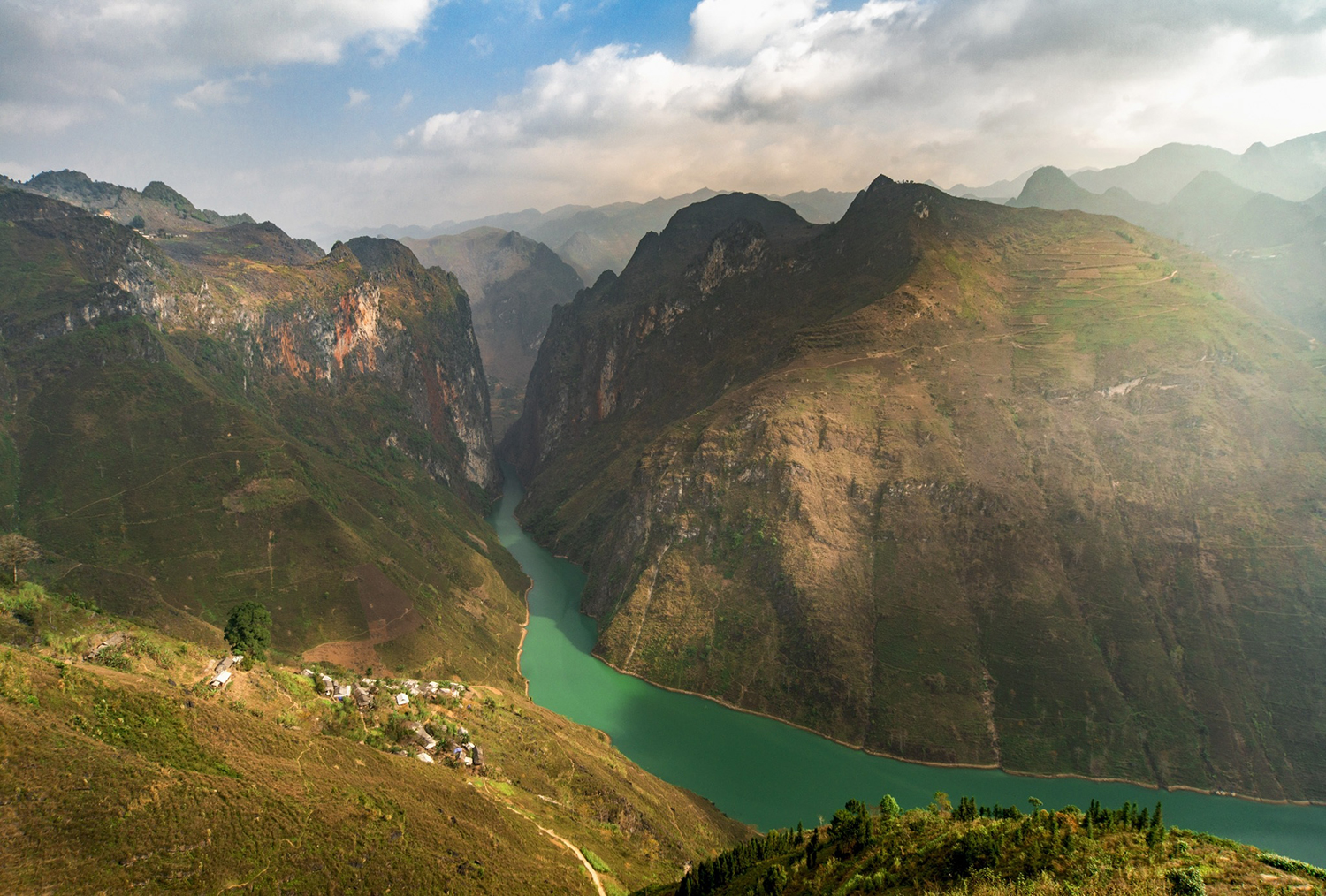 Best Time To Visit Vietnam By Region - Mountainous Far North (Sapa, Ha Giang, Bac Ha, Mu Cang Chai)
