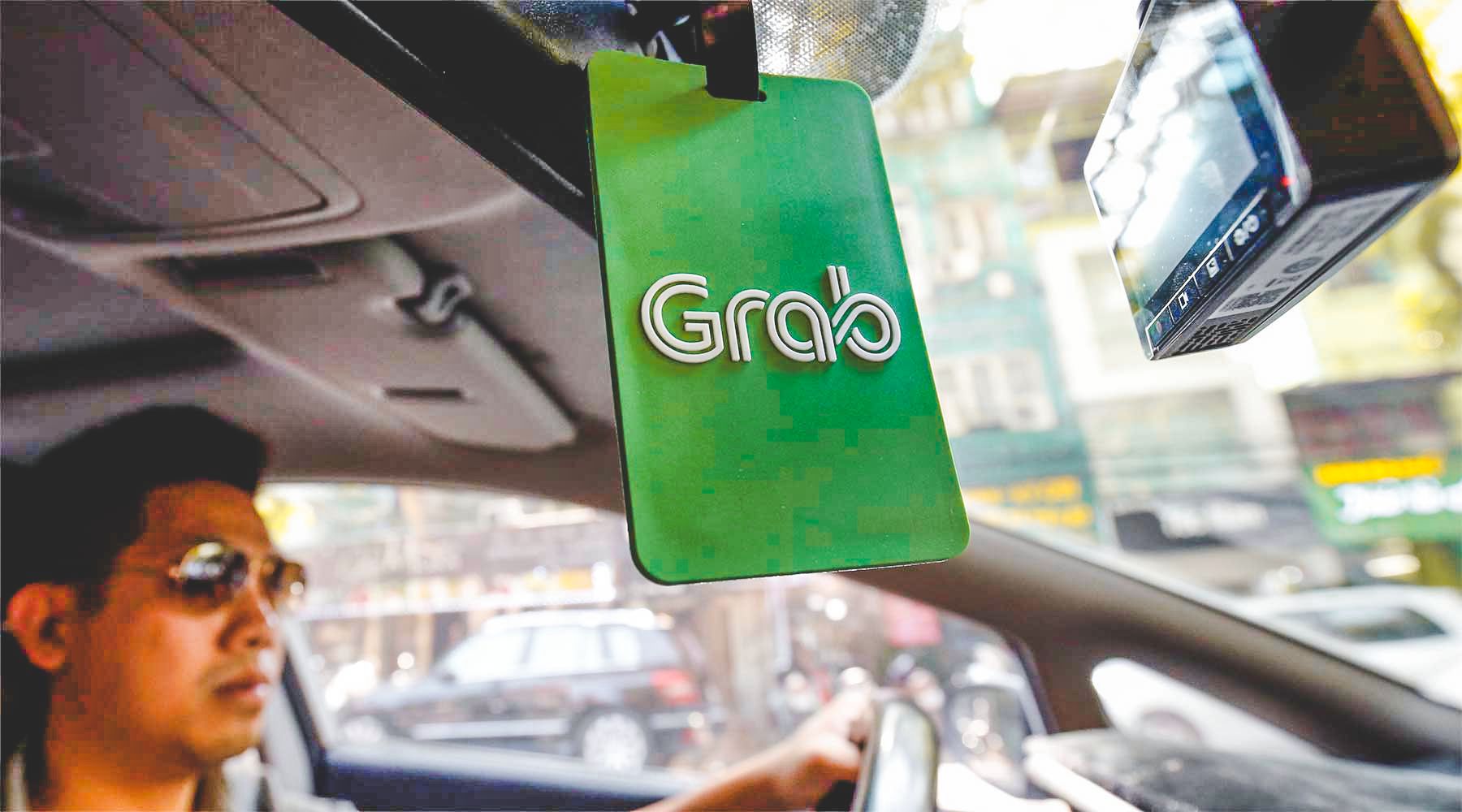 Using Grab Taxi in Vietnam offers a multitude of advantages