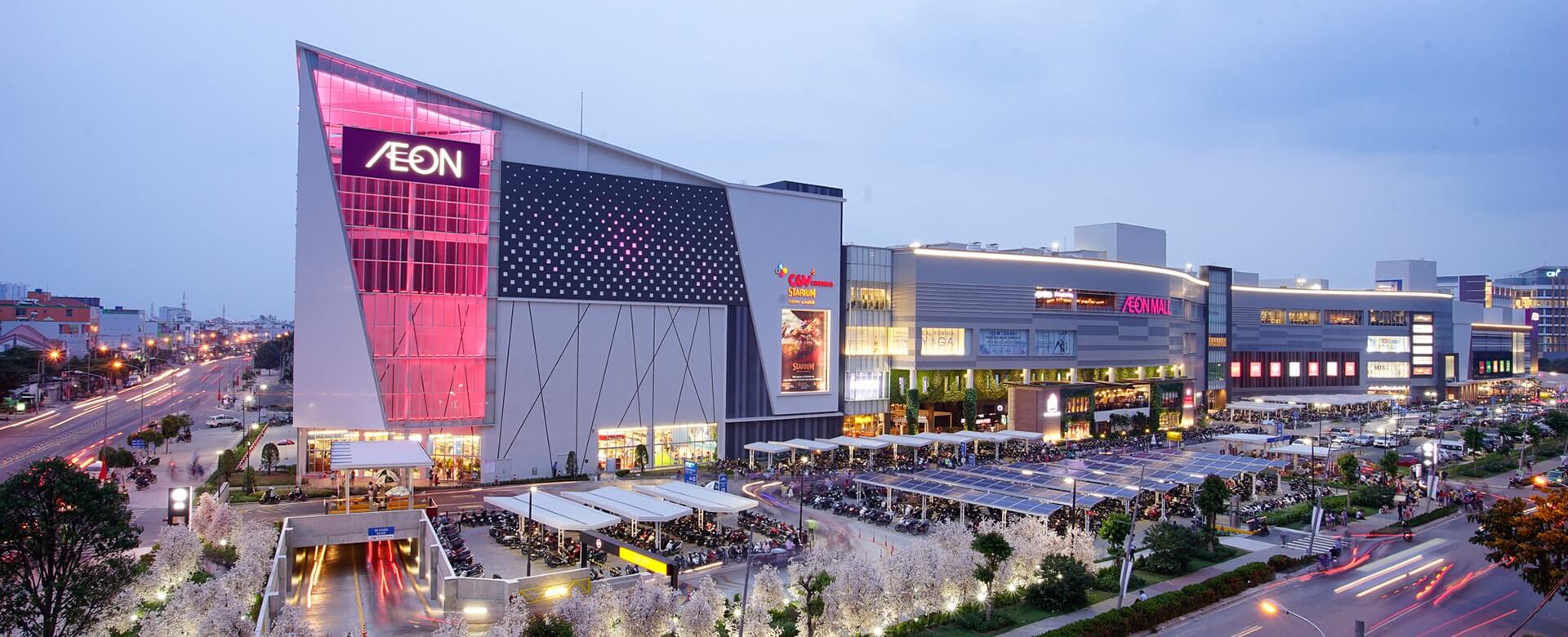 AEON Mall is one of the most famous shopping malls in Hanoi
