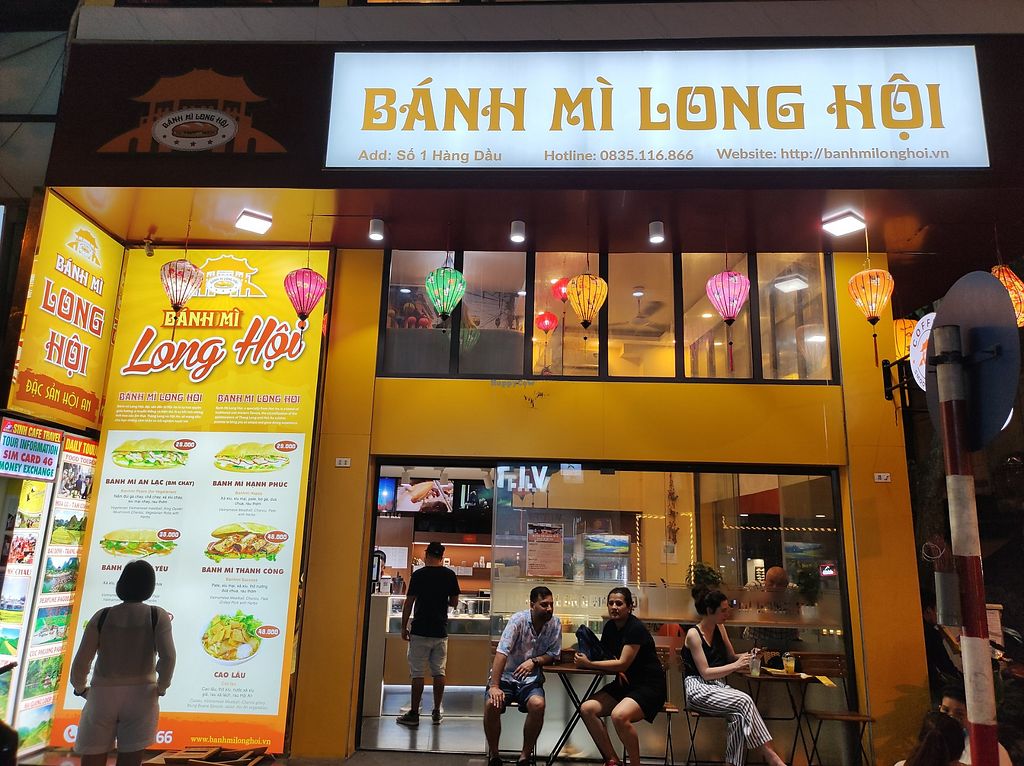 Banh Mi Long Hoi is a unique fusion of Hanoi and Hoi An flavors nestled in the heart of Hanoi