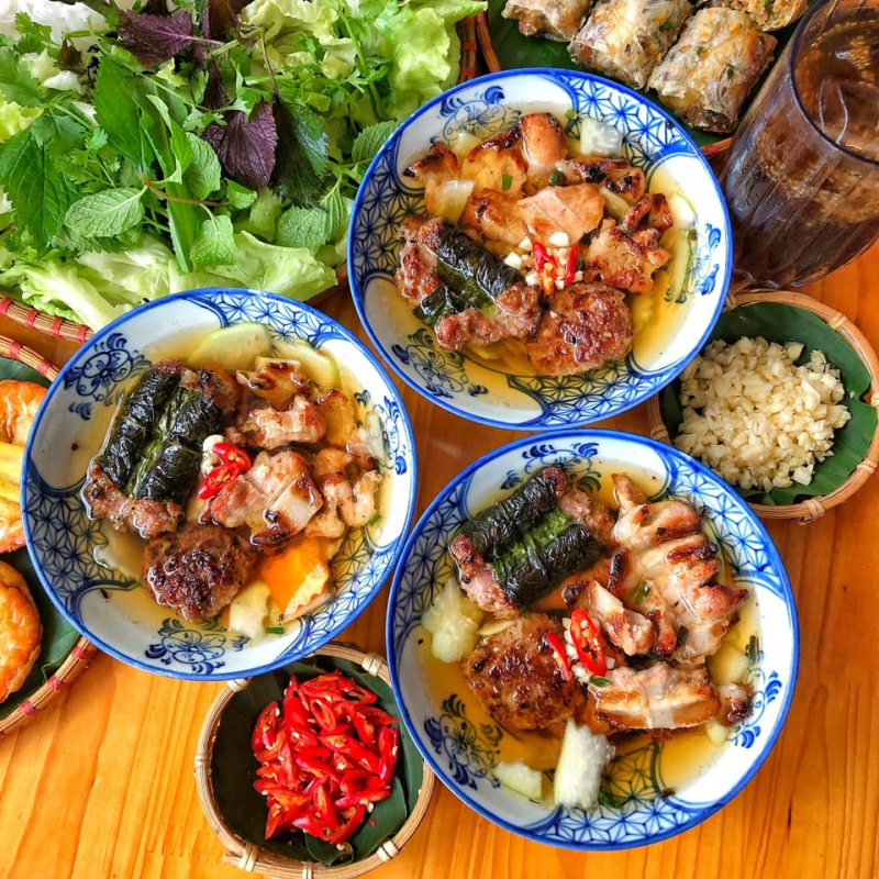 Binh Chung is known for its tasty and timeless bun cha, a flavor that's been enjoyed for generations