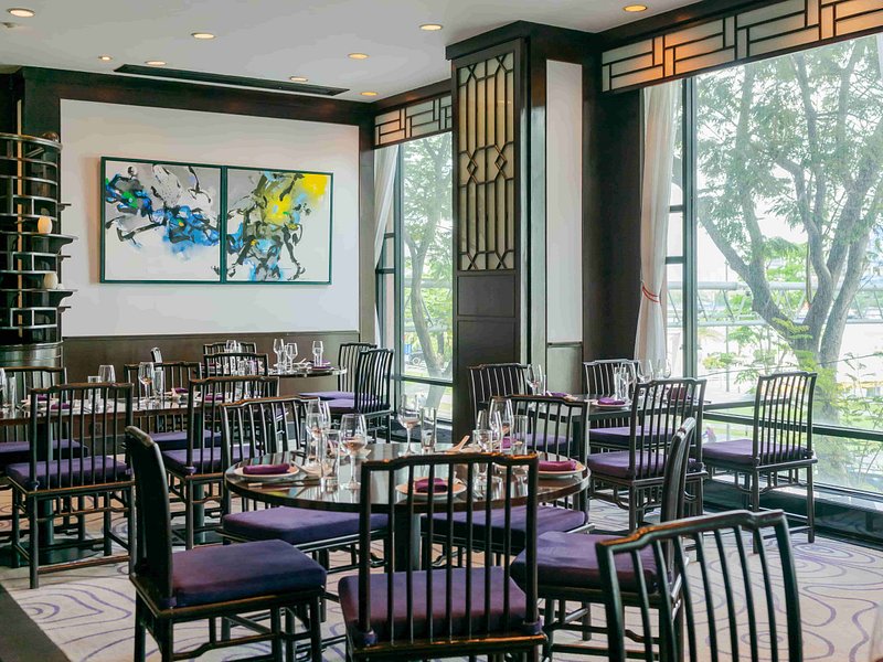 Among the best restaurants in Ho Chi Minh City, Kabin stands out for its luxurious atmosphere and excellent cuisine