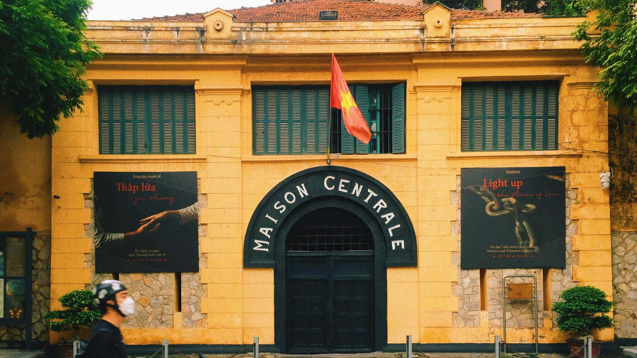 Hoa Lo Prison Museum